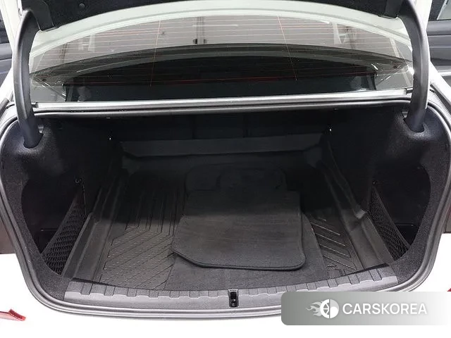 BMW 3 Series (G20) id 2965384 из Кореи 11