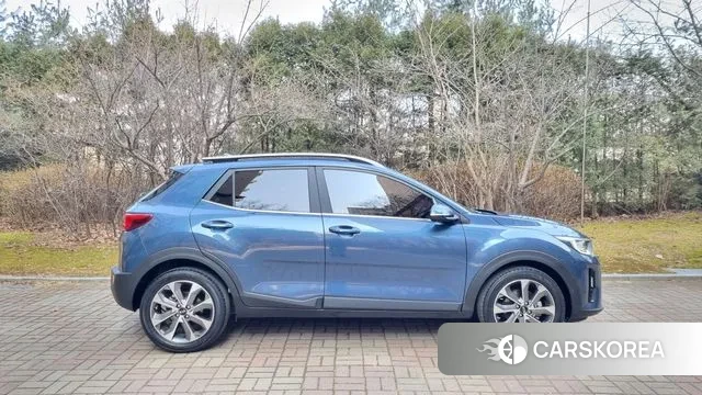 Kia Stonic id 3703440 из Кореи 11