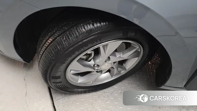 Hyundai Avante (CN7) id 3514635 из Кореи 11