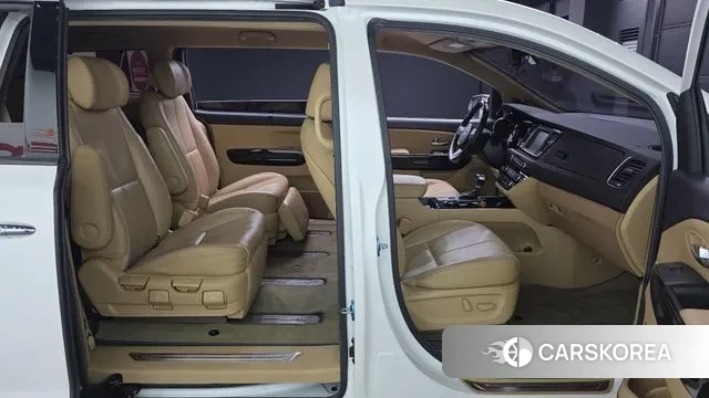 Kia The New Carnival id 3789804 из Кореи 11