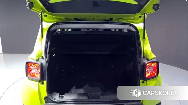 Jeep Renegade id 3386103 из Кореи 11