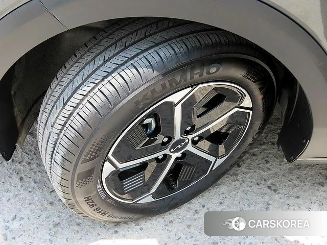 Kia Di Ol Nu Niro id 4229769 из Кореи 11