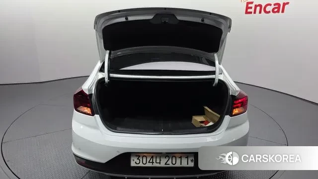 Hyundai The New Avante AD id 3422875 из Кореи 11