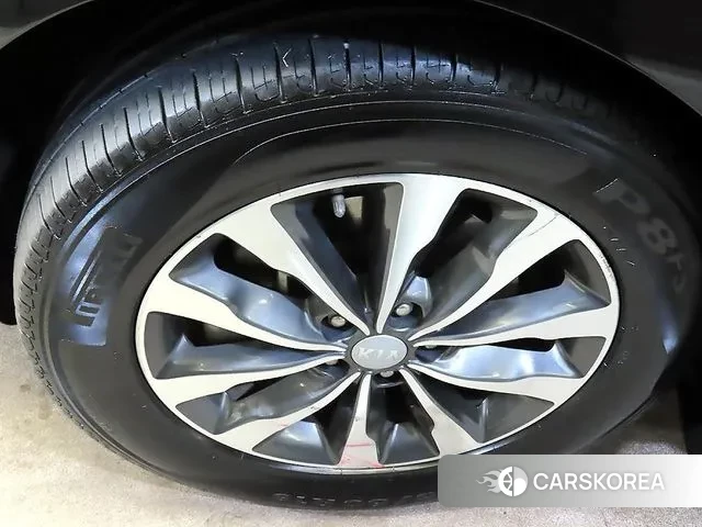 Kia All New Carnival id 3599181 из Кореи 11