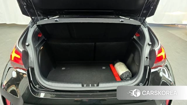 Hyundai Veloster (JS) id 3925125 из Кореи 11