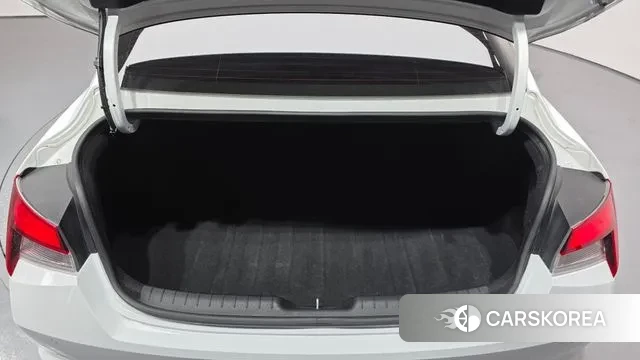 Hyundai Avante Hybrid (CN7) id 3503052 из Кореи 11