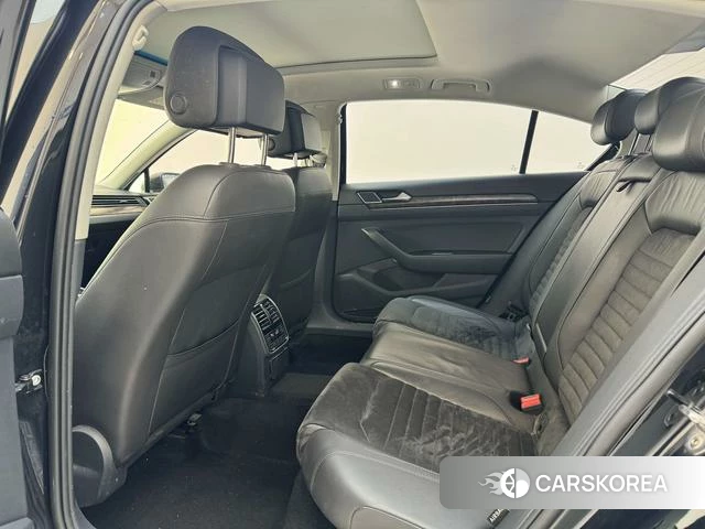 Volkswagen Magotan id 4240330 из Китая 11