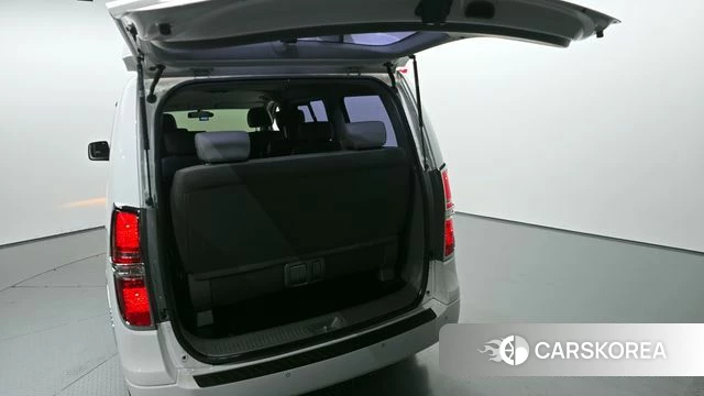 Hyundai The New Grand Starex id 4251348 из Кореи 11