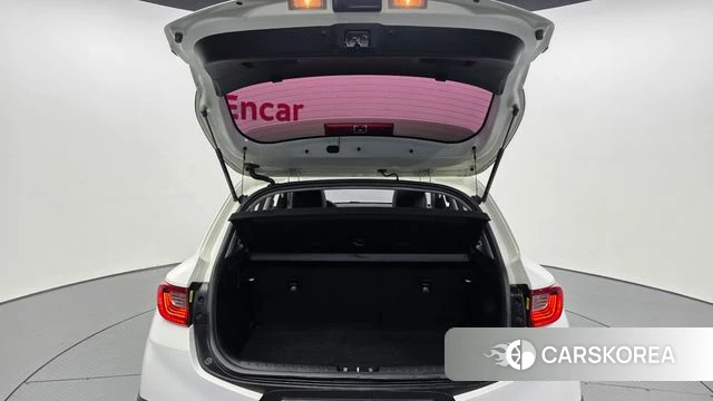 Kia Stonic id 4339730 из Кореи 11
