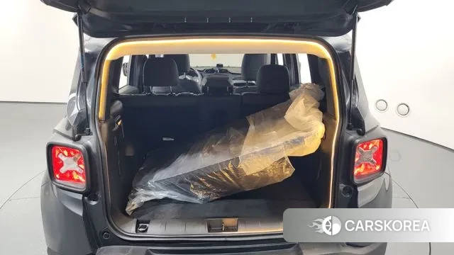 Jeep Renegade id 3534139 из Кореи 11