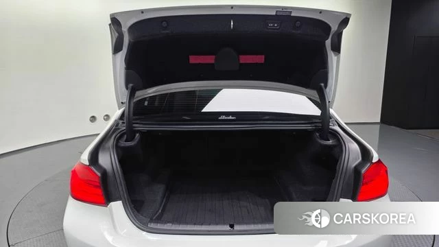BMW 5 Series (G30) id 4410695 из Кореи 11