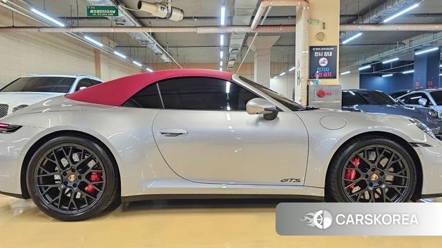 Porsche 911(992) id 4897811 из Кореи 11