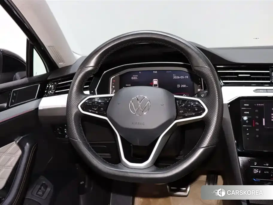 Volkswagen Magotan id 4589544 из Китая 11