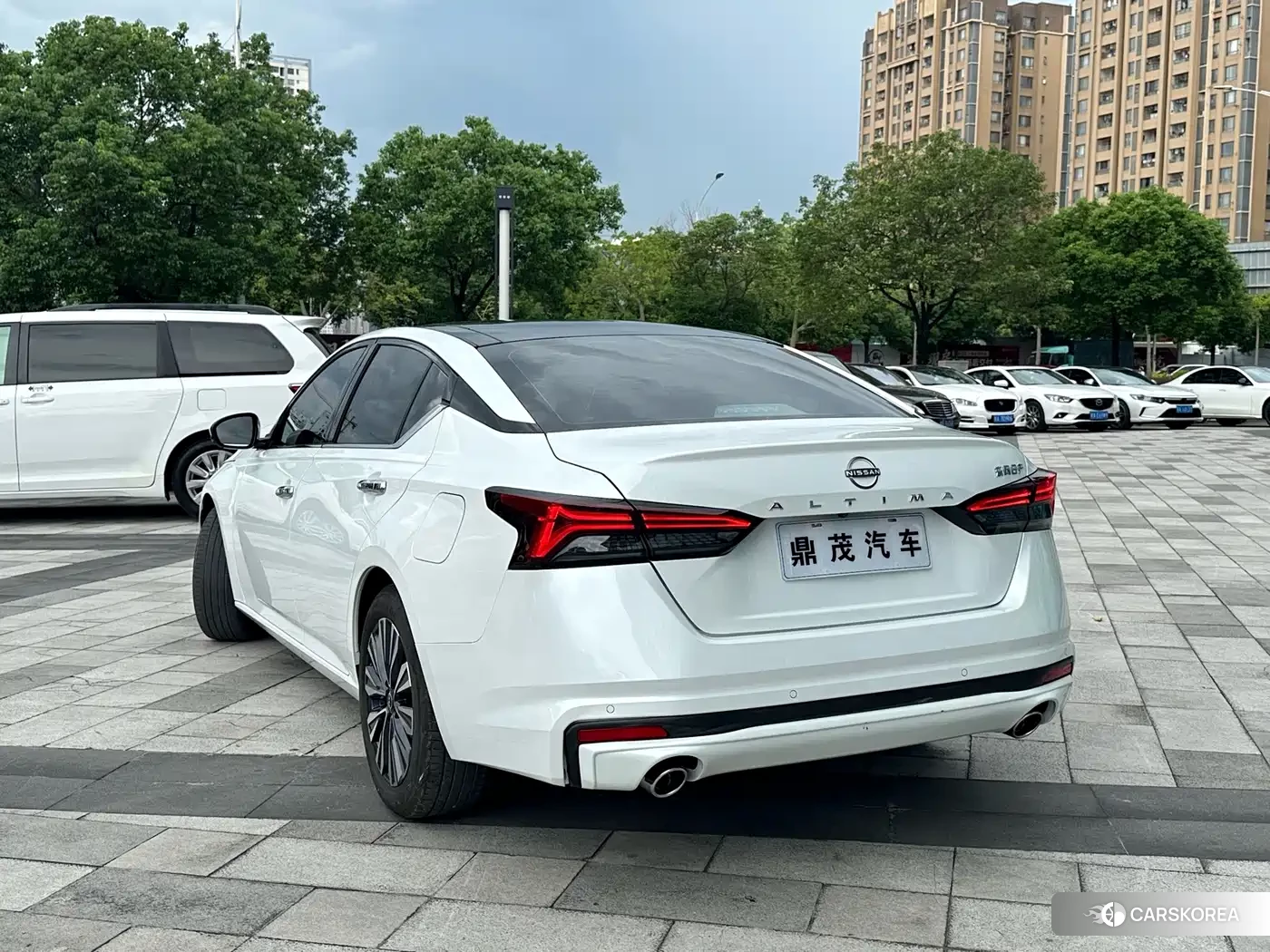 Nissan Altima id 4634783 из Китая 11