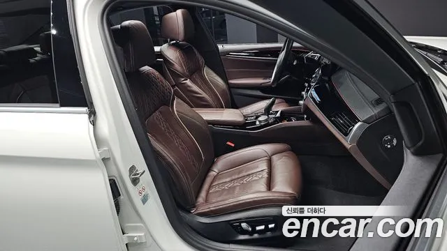 BMW 5 Series (G30) id 2659255 из Кореи 11