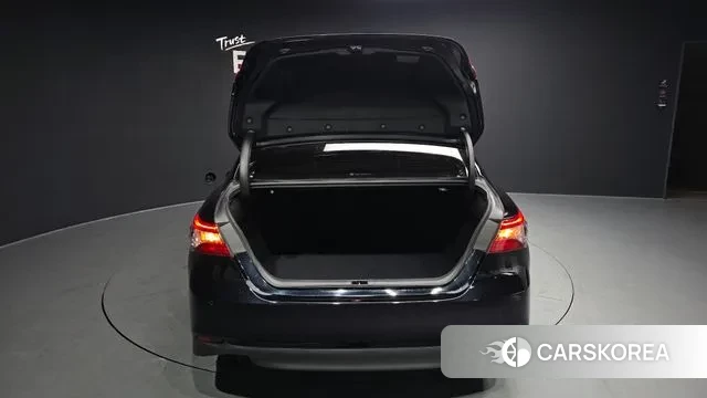 Toyota Camry (XV70) id 3684551 из Кореи 11