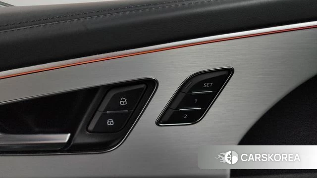 Audi Q8 (4M) id 4609225 из Кореи 11