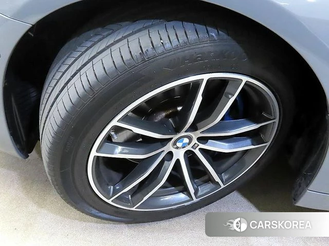 BMW 5 Series (G30) id 4469625 из Кореи 11