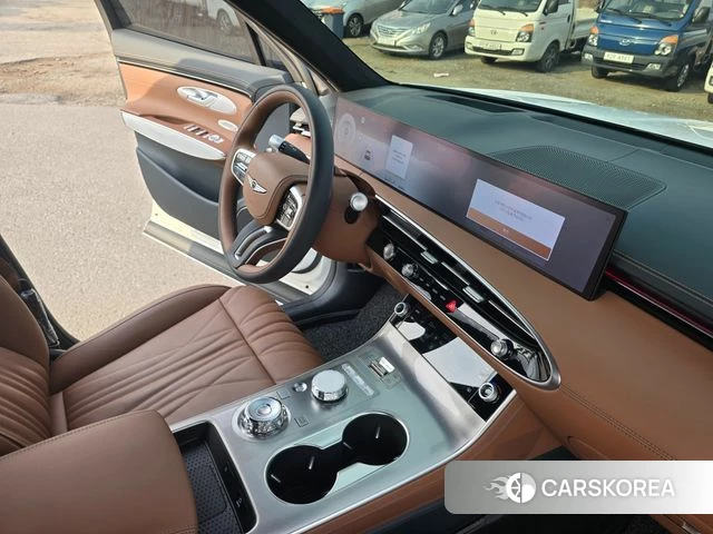 Genesis GV70 id 3831209 из Кореи 11