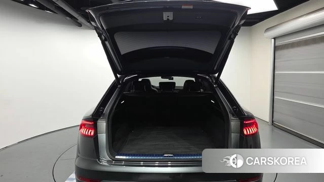 Audi Q8 (4M) id 4764411 из Кореи 11