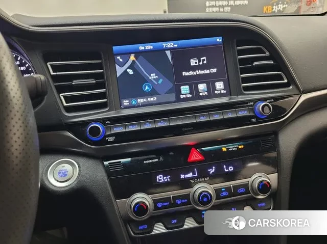 Hyundai The New Avante AD id 3098227 из Кореи 11