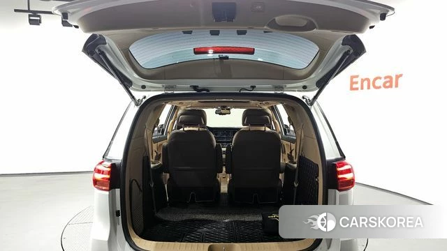 Kia The New Carnival id 3893793 из Кореи 11