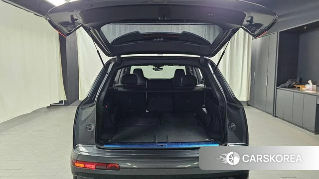 Audi Q7 (4M) id 3871173 из Кореи 11