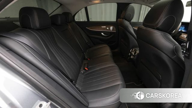Mercedes-Benz E-Class W213 id 4712823 из Кореи 11