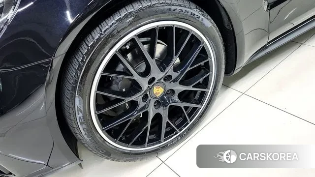 Porsche Panamera (971) id 2973316 из Кореи 11