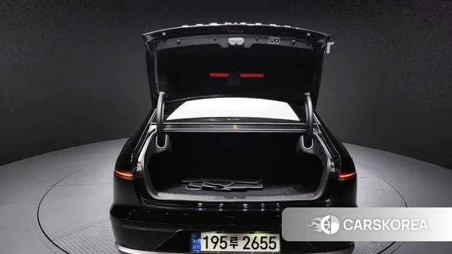 Hyundai Grandeur (GN7) id 3690358 из Кореи 11