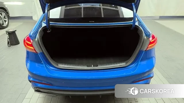 Hyundai Avante AD id 3440063 из Кореи 11