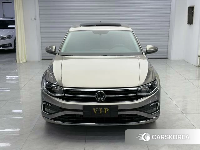 Volkswagen Bora id 4263109 из Китая 11