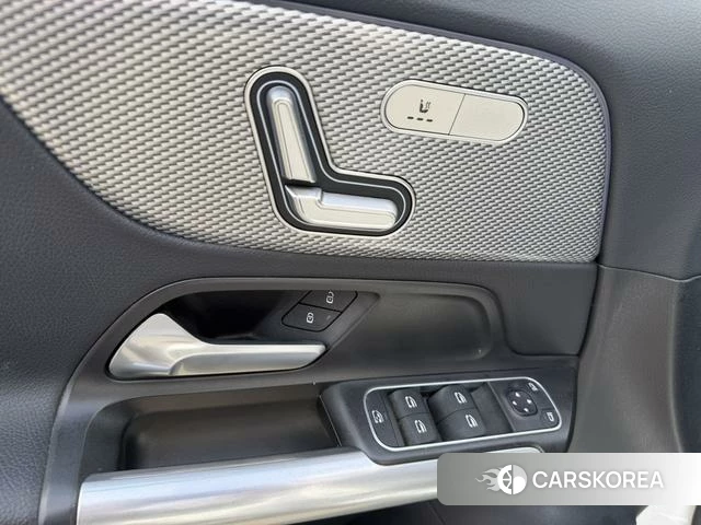 Mercedes-Benz GLA id 4263296 из Китая 11