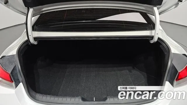 Hyundai Avante Hybrid (CN7) id 2874517 из Кореи 11