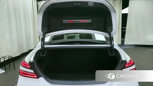 Genesis The New G70 id 3332857 из Кореи 11