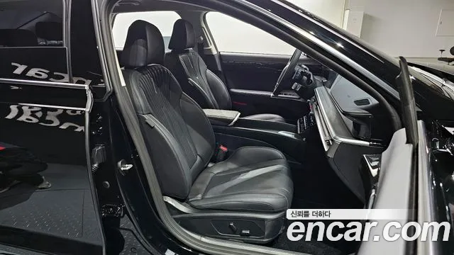 Hyundai Grandeur Hybrid (GN7) id 2638637 из Кореи 11