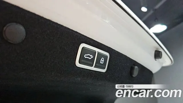 Hyundai Grandeur (GN7) id 2696163 из Кореи 11