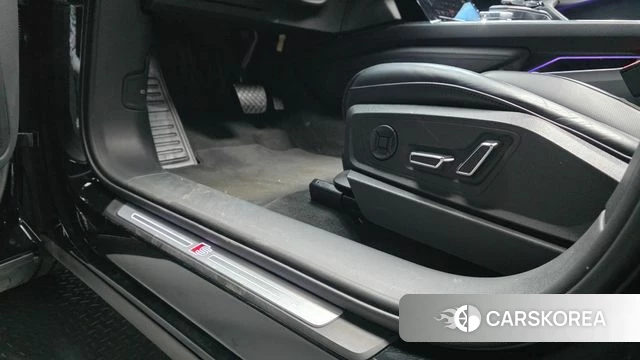 Audi e-Tron id 4202210 из Кореи 11