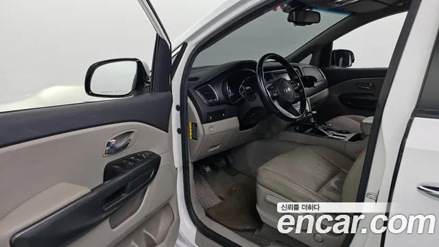 Kia The New Carnival id 2764088 из Кореи 11