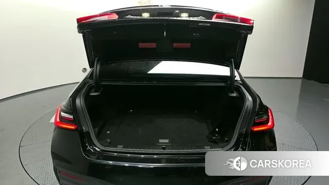 BMW 7 Series (G11) id 3504675 из Кореи 11