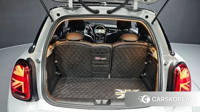 Mini Cooper S id 2998886 из Кореи 11