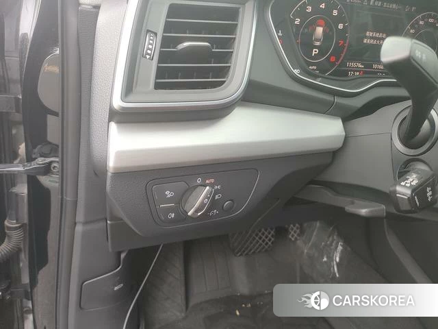 Audi Q5L id 4392013 из Китая 11