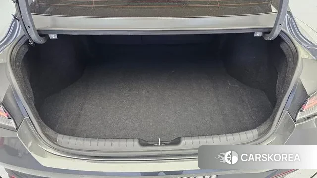 Hyundai Avante (CN7) id 3432259 из Кореи 11