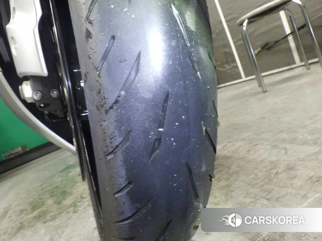 Suzuki GSX1300R HAYABUSA id 3947465 из Японии 11