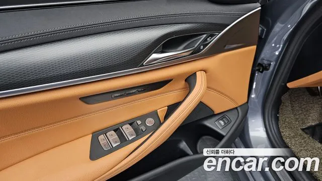 BMW 5 Series (G30) id 2720012 из Кореи 11