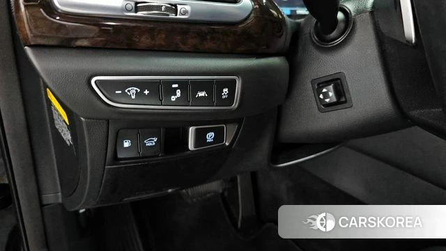 Genesis G90 id 4453422 из Кореи 11