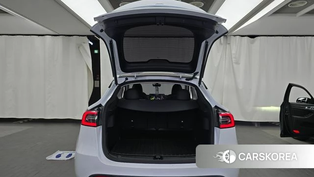 Tesla Model Y id 4505523 из Кореи 11