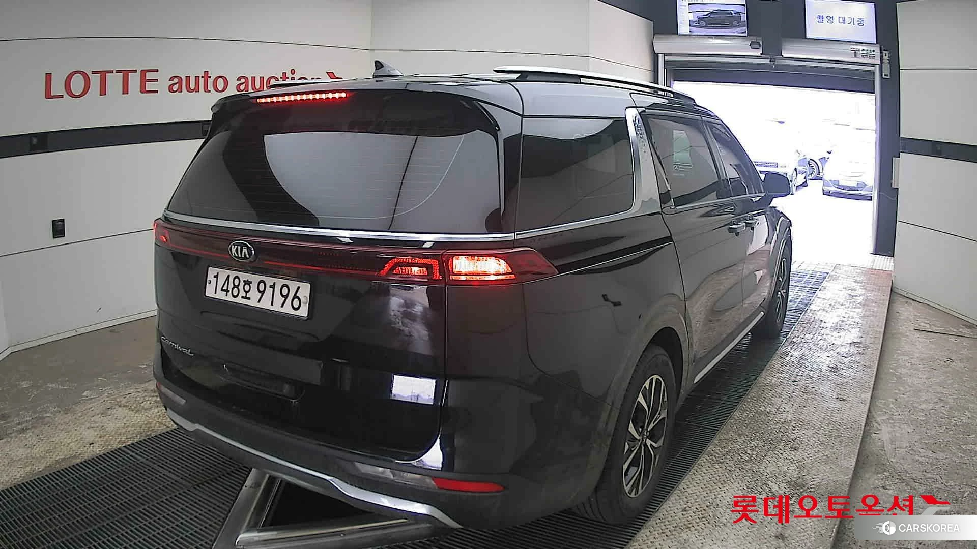 Kia Carnival id 3888380 из Кореи 11