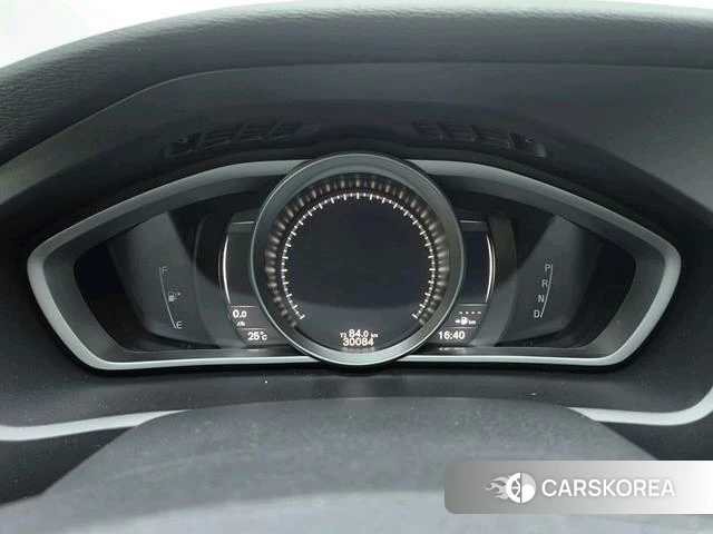 Volvo V40 id 4254211 из Китая 11