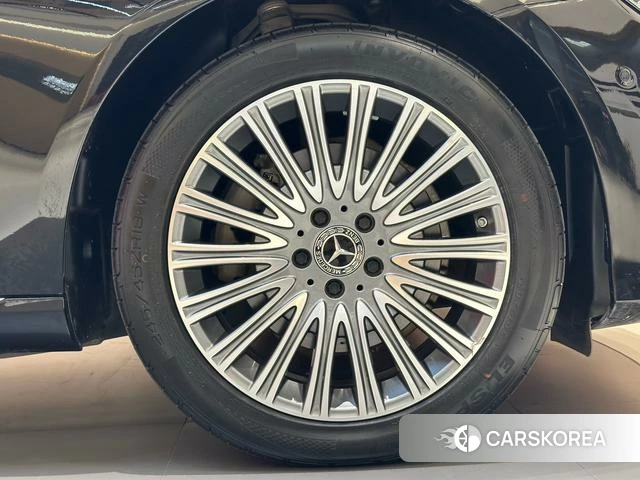 Mercedes-Benz E-class id 4182667 из Китая 11
